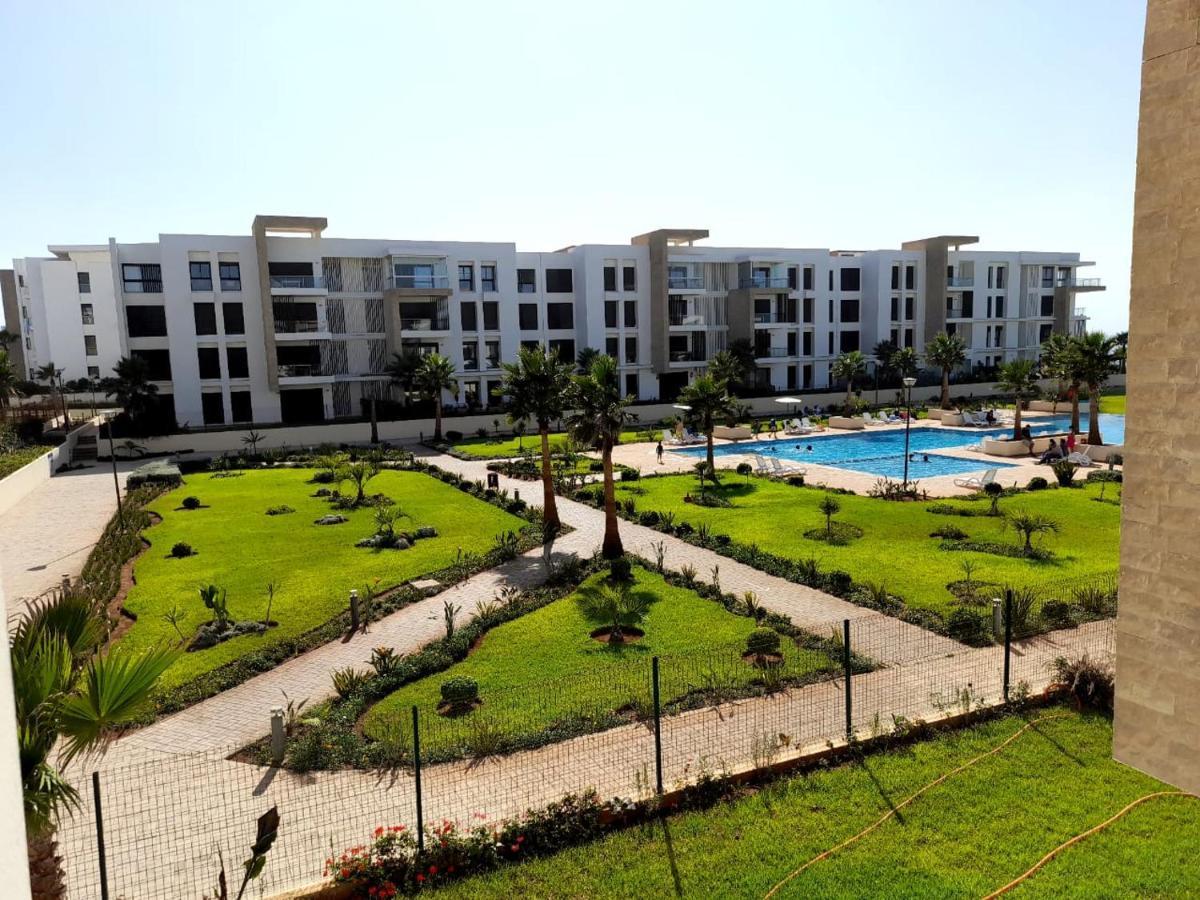Vus Sur Mer Et Piscine Salé Ngoại thất bức ảnh